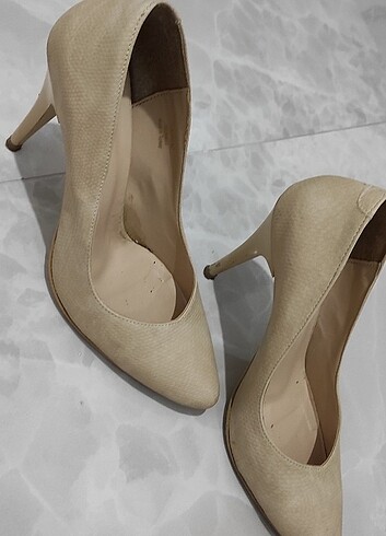 Diğer Bej rengi Deri Yumuşacık Stiletto 37 Numara
