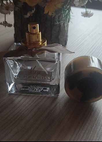 Parfüm şişesi 