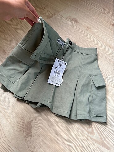 Bershka haki şort etek