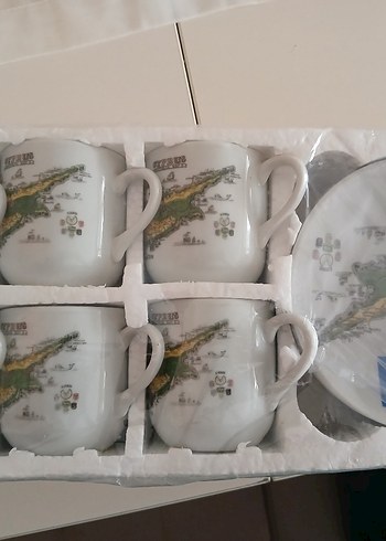 Beyaz Kıbrıs Harita Desenli 6 lı Porselen fincan Seti
