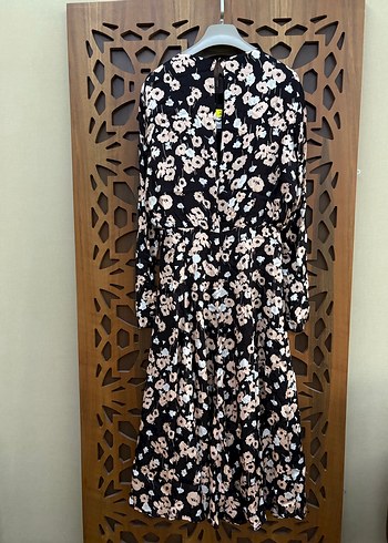 Network Desenli Elbise - Görsel 4