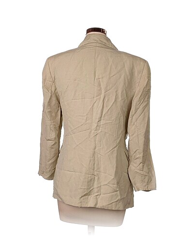 38 Beden Benetton Blazer %70 İndirimli.