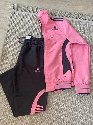 Adidas eşofman takımı