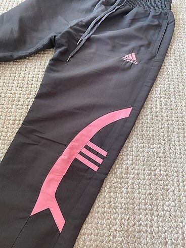 s Beden Adidas eşofman takımı