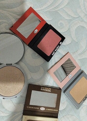 The Balm THE BALM