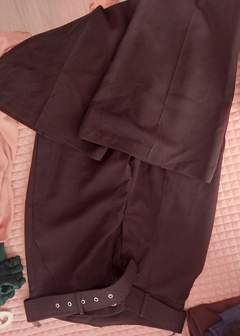 Siyah pantolon ispanyol - Görsel 2