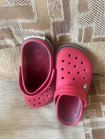 36,5 Beden kırmızı Renk #crocs#terlik