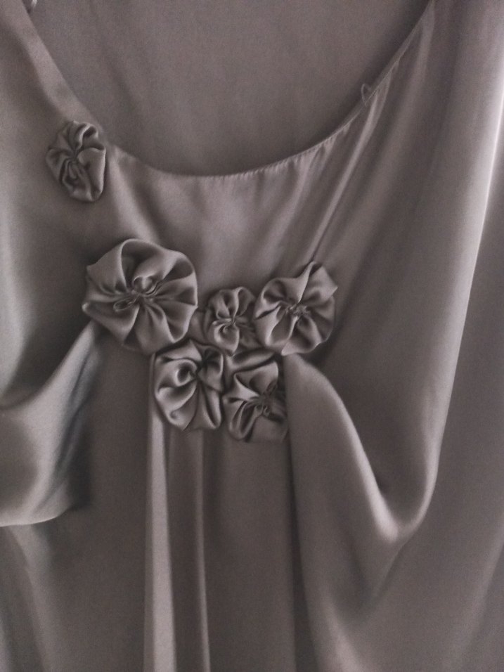 Siyah V Yaka Drapeli Kadın Bluz - Görsel 2