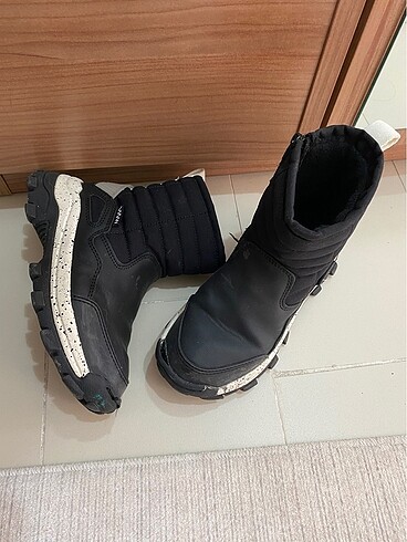 Zara çocuk bot