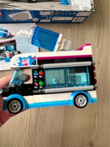 Diğer Lego 60384