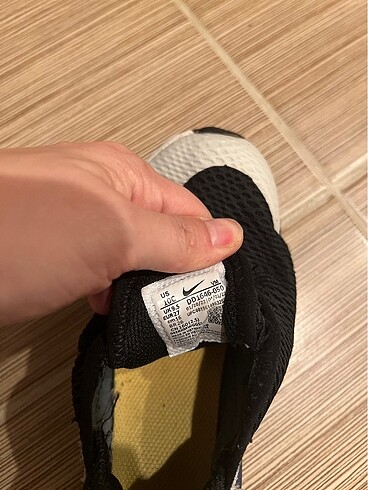 27 Beden Nike spor ayakkabı erkek çocuk