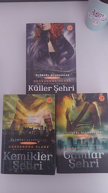 Ölümcül Oyuncalar Serisi 3 kitap