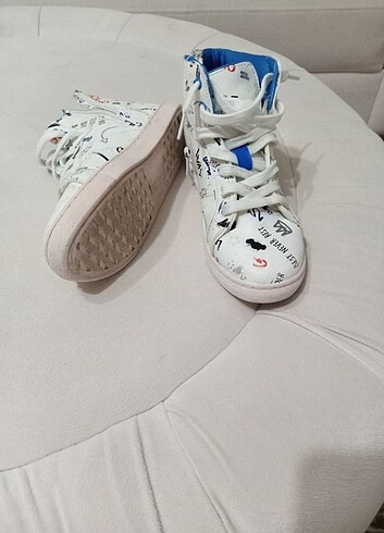 LC Waikiki Erkek çocuk spor ayakkabı