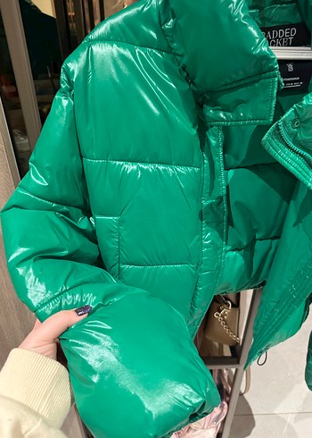Yeşil Parlak Kadın Kışlık Mont - Görsel 6