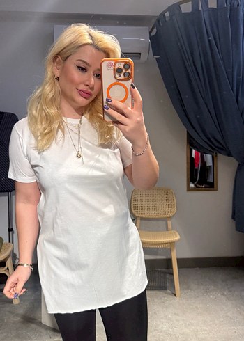 Beyaz Oversize Kadın Tişört - Görsel 3