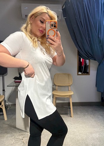 Beyaz Oversize Kadın Tişört - Görsel 6