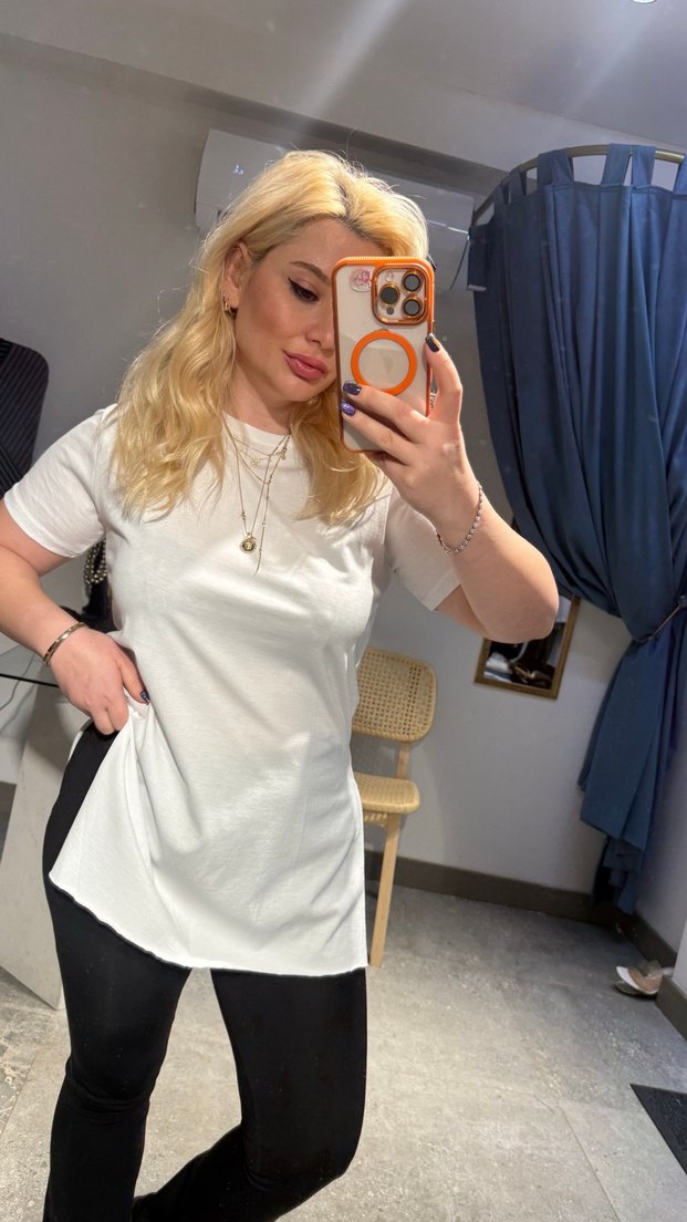 Beyaz Oversize Kadın Tişört - Görsel 5