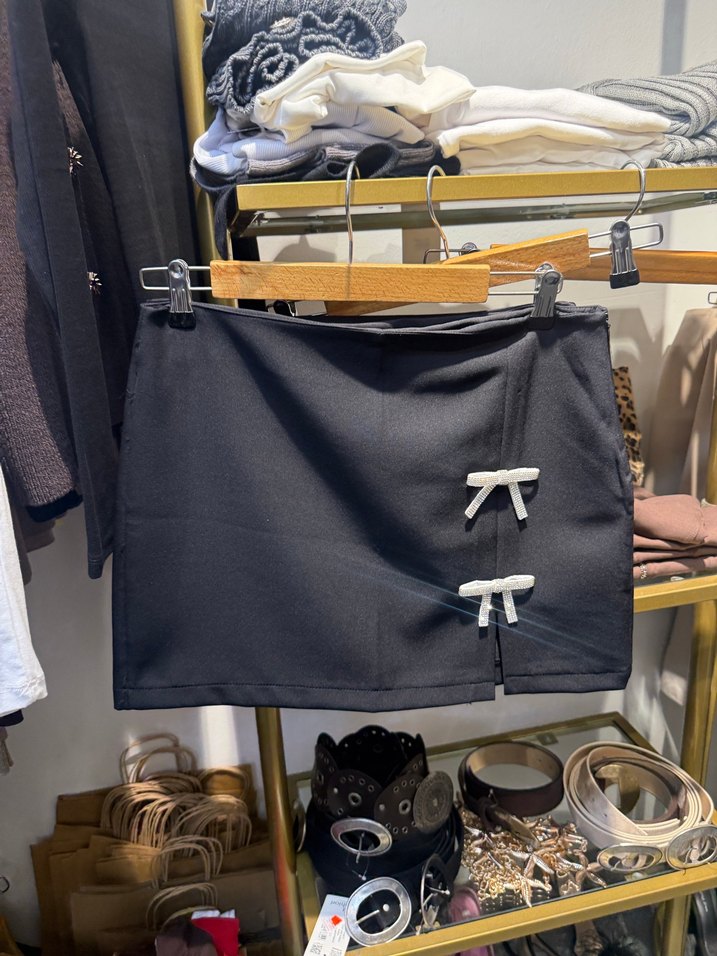 Gri Mini Etek Fiyonklu Detaylı - Görsel 3