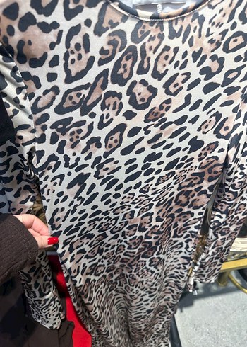 Kahverengi Leopar Desenli Uzun Kadın Elbise - Görsel 6