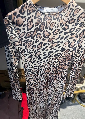 Kahverengi Leopar Desenli Uzun Kadın Elbise - Görsel 4