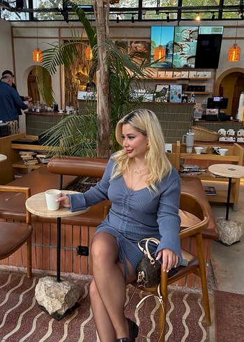 V Yaka Uzun Kollu Triko Mini Elbise - Görsel 4