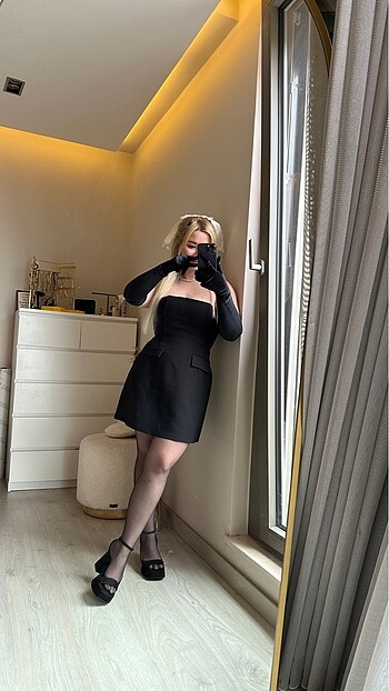 Zara Siyah straplez elbise