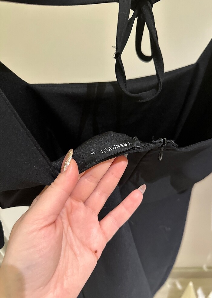 Siyah mini elbise - Görsel 4