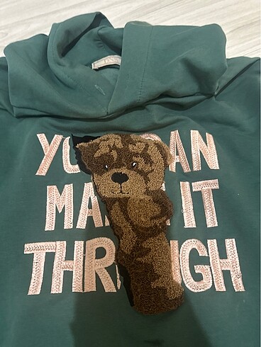 12-13 Yaş Beden Sweatshirt kızım 1 sene giydi