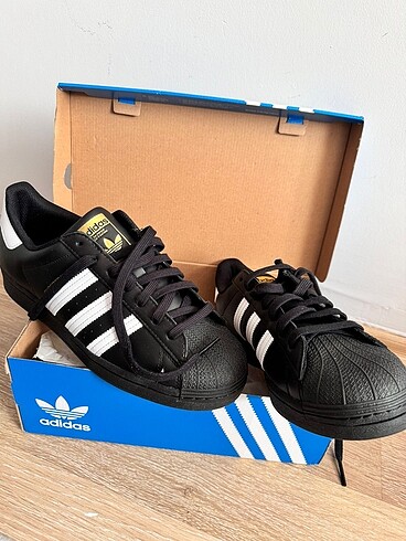 Erkek Adidas superstar