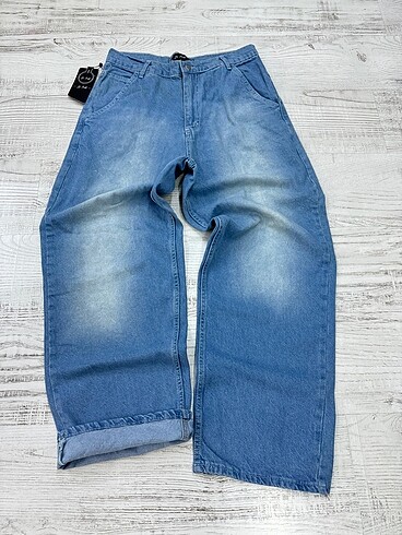 44 Beden Süper baggy jeans unisex