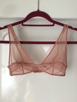 Nude ten somon rengi