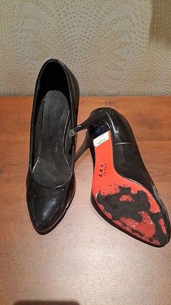 40 Beden Stiletto