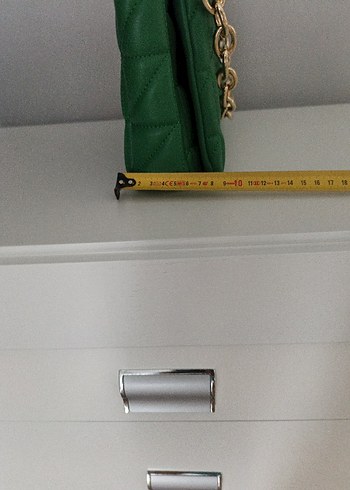 Zincir Detaylı Yeşil Deri Kadın Çanta - Görsel 7