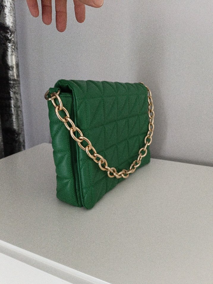 Zincir Detaylı Yeşil Deri Kadın Çanta - Görsel 2