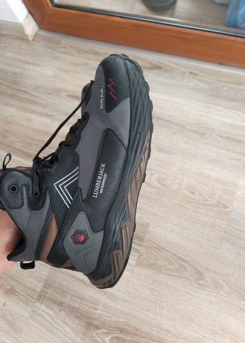 Lumberjack şu geçirmez bot - Görsel 9