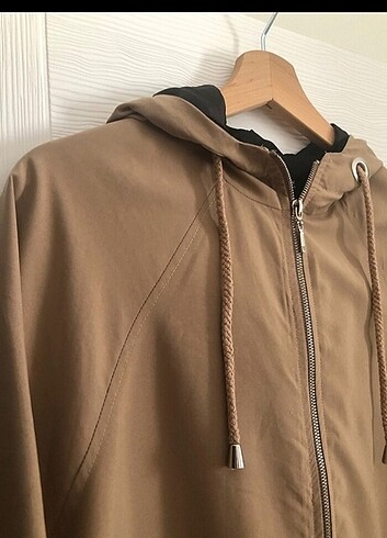 Academia Trenchcoat
