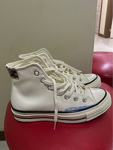 beyaz converse kadın orijinal
