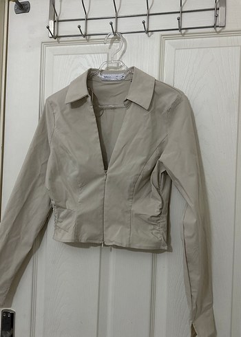 Bej Kısa Kesim Kadın Keten Gömlek lefties önü fermuarlı - Görsel 3