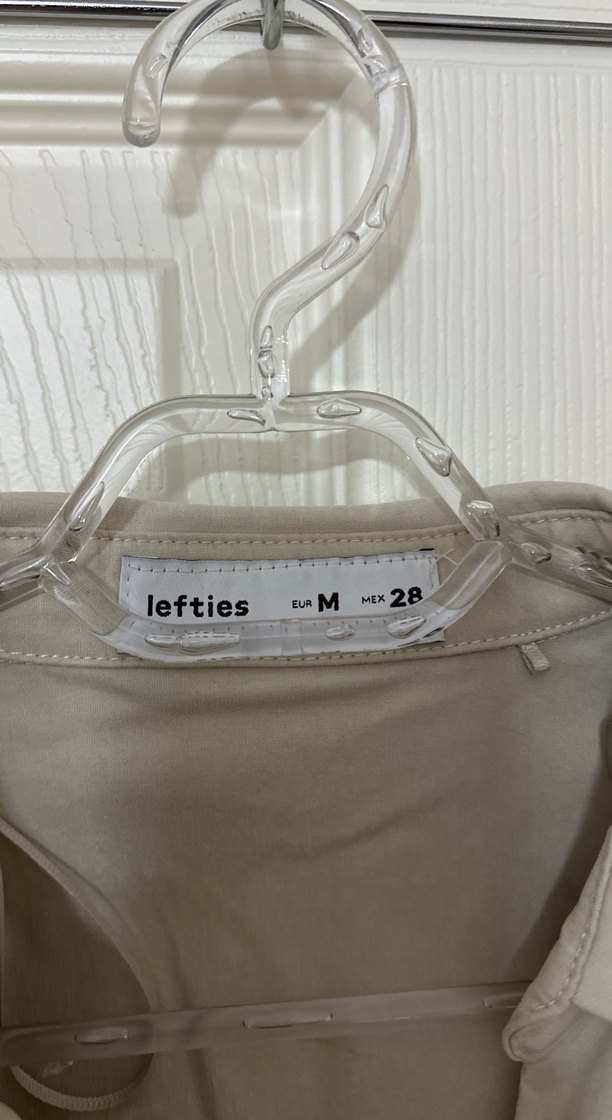 Bej Kısa Kesim Kadın Keten Gömlek lefties önü fermuarlı - Görsel 2