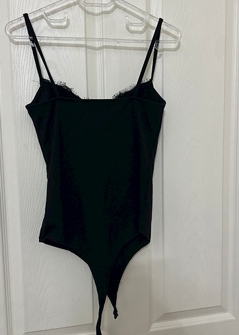 Siyah Dantel Detaylı yaka Büstiyer - Görsel 7