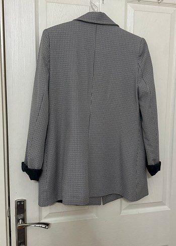 Düğmeli Gri Ekose Kadın Blazer Ceket trendyolmilla vatkalı uzun - Görsel 4