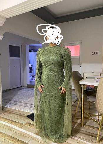 Yeşil Parlak Nakışlı Uzun Abiye Elbisesifir elbise 42 beden - Görsel 3