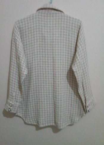 Bej Düğmeli Uzun Kollu Kadın Gömlek - Görsel 3