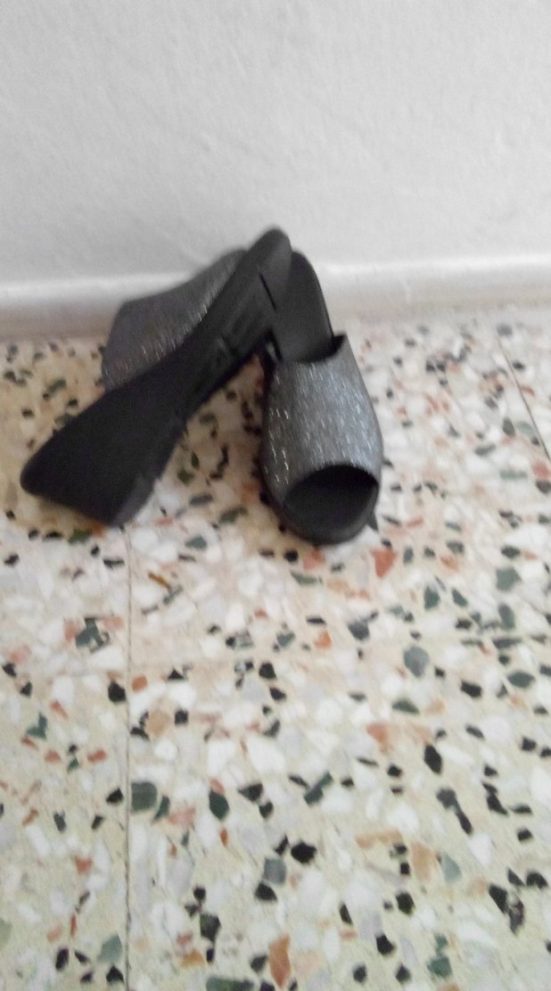 Gri Simli Dolgu Topuklu Kadın Terlik - Görsel 2