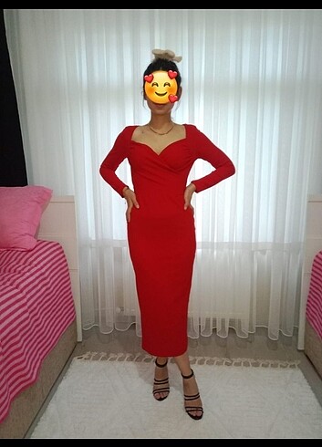 Kırmızı midi elbise 