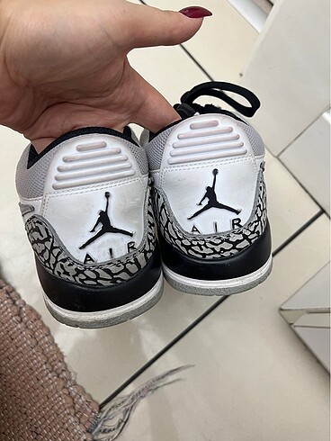 Nike jordan