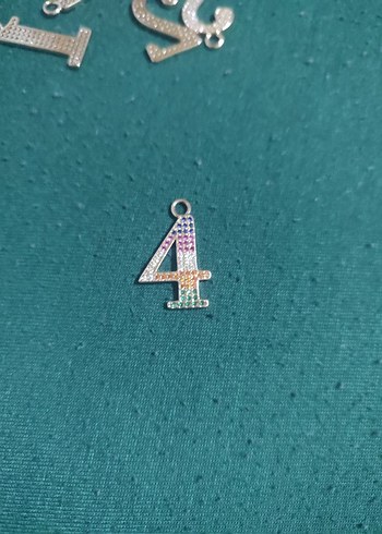 Renkli Payetli 3 Numaralı fiyatı tek ürün içindir - Görsel 2