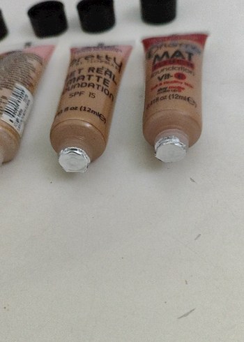 Açık Ten Rengi BB Krem - Görsel 12