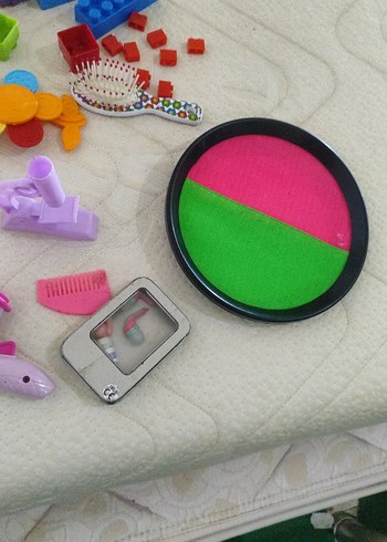 Renkli Çeşitli Oyuncak Seti - Görsel 11