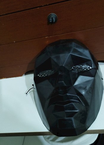 Erkekler için Siyah Geometrik Maske - Görsel 3